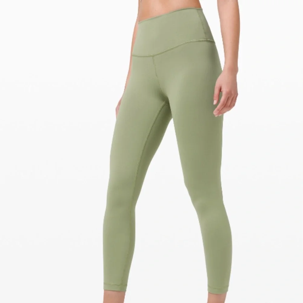 Lululemon leggings in green - Picture 1 of 6